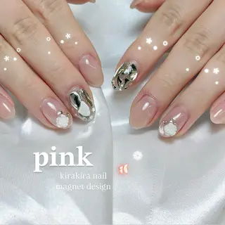 ネイル fein. miku🎀🍼のネイルデザイン