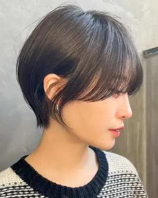 ショート ROBBY表参道所属・木村【ショート/ 耳だしショート】のヘアスタイル