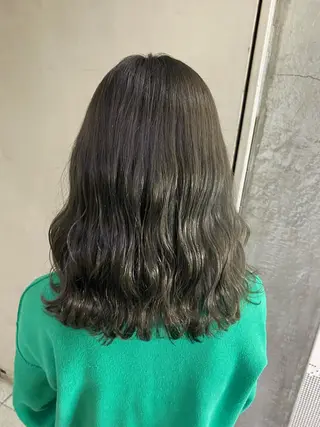 ミディアム カラー Legami 熊本（レガーミ）所属・清村 和音のヘアスタイル