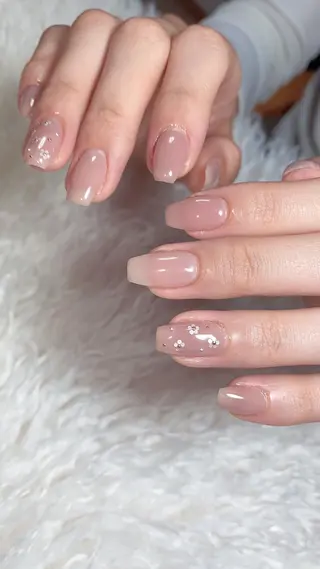 ネイル n o q r m. n a c h iのネイルデザイン