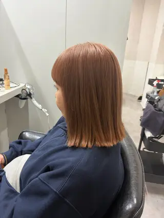 ミディアム カラー tokute よしかわなお🍒のヘアスタイル