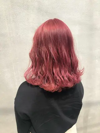 ミディアム カラー ☘️ブリーチ/ハイト ーン/レイヤー/のヘアスタイル