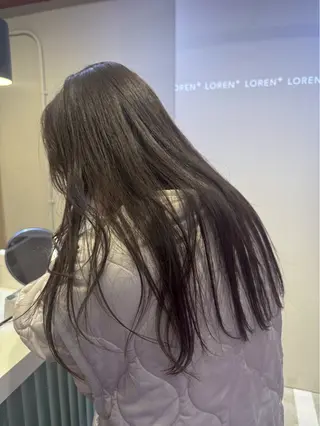 セミロング LOREN＋透明感 オリーブhirokoのヘアスタイル