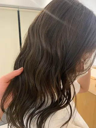 ロング カラー 片桐 美海のヘアスタイル