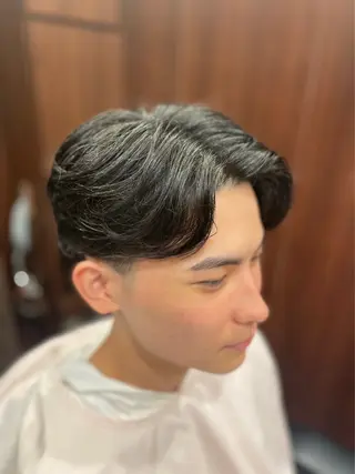 ミディアム ヒロ銀座バーバーショップ大宮店所属・ヒロ銀座メンズカット 酒井悠成のヘアスタイル