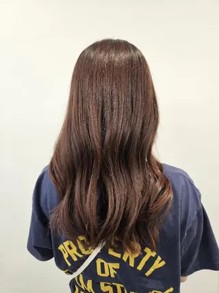 セミロング カラー あいだ 透明感カラー🐼のヘアスタイル