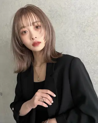 ミディアム ❄️ さき❄️のヘアスタイル