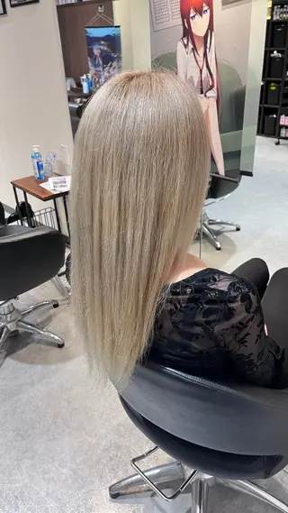 カラー 秋葉原オタク向け美容室OFF-KAi!!所属・OFF-KAi!! 💫みゆうのヘアスタイル