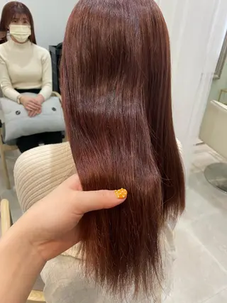 カラー 谷川 李奈のヘアスタイル