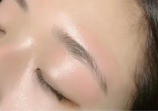 アイブロウ アイブロウ M_の眉毛・アイブロウイメージ