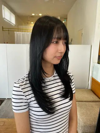 ロング 平間 稔希のヘアスタイル