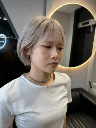 ショート カラー dao/ミルクティー /ブラウン/ブロンドのヘアスタイル