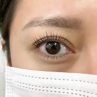 マツエク・マツパ shima .･*’’‧✧̣̇‧の眉毛・アイブロウイメージ