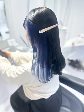 ロング カラー 🫧うる艶トレンド 🫧透明感カラーのヘアスタイル