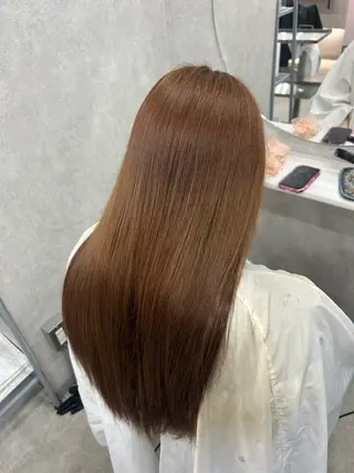 ロング カラー 七海 芽亜利のヘアスタイル