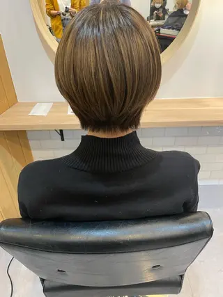 ショート akane .のヘアスタイル