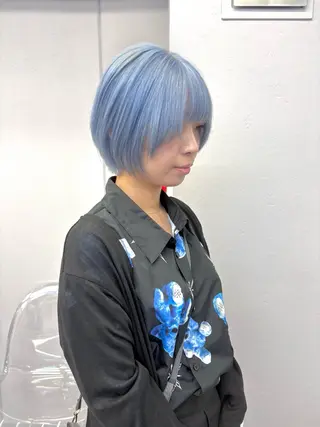 ショート カラー ukyo/透明感 カラー/ハイライトのヘアスタイル