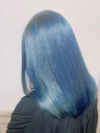 セミロング カラー 佐藤 雅俊のヘアスタイル