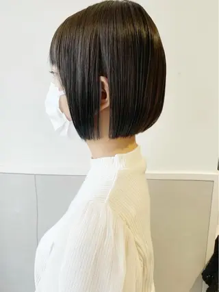 ショート カラー 齋藤 咲のヘアスタイル