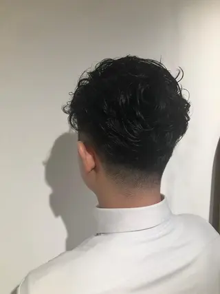 ショート パーマ メンズ 高橋 英彦のヘアスタイル