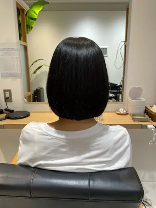 ミディアム kiona所属・守屋裕太 レディースカットのヘアスタイル