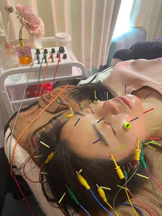 美容鍼灸サロン mahoroba院長のエステ・リラクイメージ