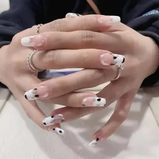 ネイル 🦋ネイルサロン ブラン🌈ゆりのネイルデザイン