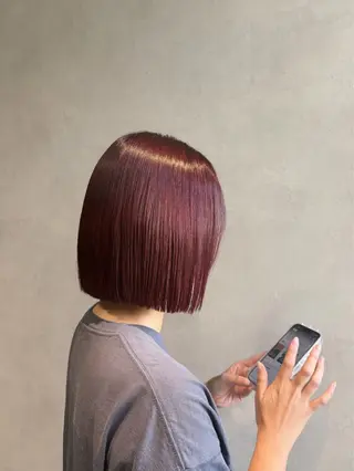 ショート カラー 《.Xian》 アカリのヘアスタイル