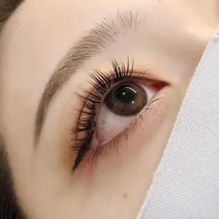 マツエク・マツパ 椿森 美瑠紅の眉毛・アイブロウイメージ