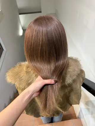 セミロング ブリーチ/艶カラー 🫧/ユーナのヘアスタイル