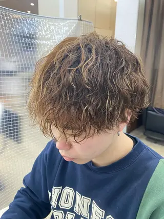 ショート パーマ メンズ 市川 博紀 副店長のヘアスタイル