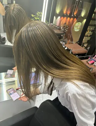 ミディアム カラー メンズ CS made by SHACHU 栄所属・山田 瑛司のヘアスタイル