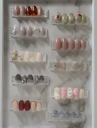 ネイル 奈良 智子のネイルデザイン