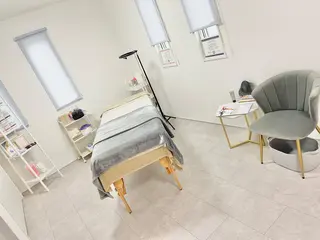 &me ayakaのエステ・リラクイメージ