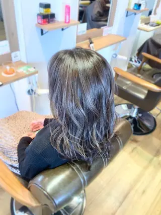 カラー 堀 望美のヘアスタイル