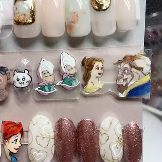 ネイル nail atelier  new moon所属・森 貴子のネイルデザイン
