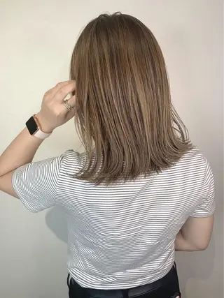 ミディアム カラー パーマ _ WHITE三宮店のヘアスタイル