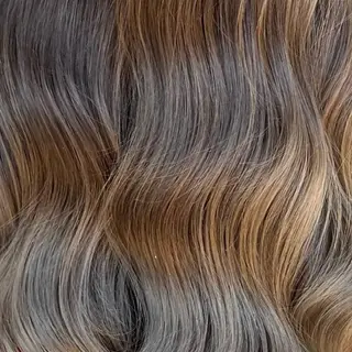 ロング カラー 小嶋 秀明/ 本物の髪質改善⭐️のヘアスタイル