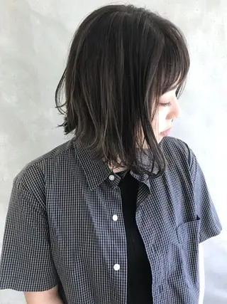 ショート カラー MOU namba ムウナンバのヘアスタイル