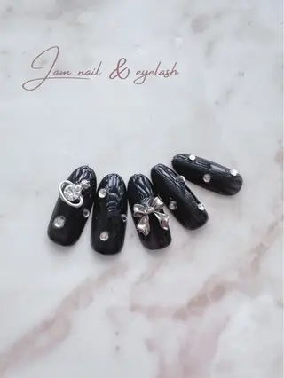 ネイル Mari🎀 Jameyelashのマツエク・マツパデザイン