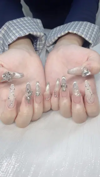 ネイル RiNo Nail Salon所属・RinO Nail 大阪のネイルデザイン