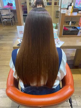 ロング 森 麻衣葉のヘアスタイル