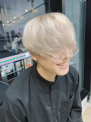 ショート カラー ルーツカラー/ デザインカラー/井川のヘアスタイル