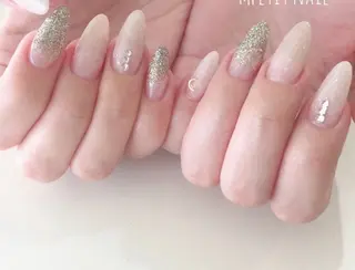 ネイル JISOO ANA.CHUOのネイルデザイン