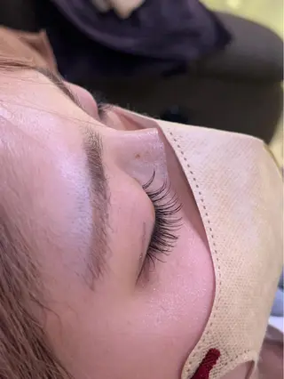 マツエク・マツパ ZEST kalon RINAのヘアスタイル