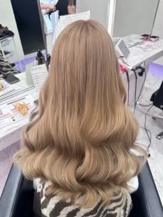 ロング 🥀レイヤー/ブリー チカラー/ゆうか🥀のヘアスタイル