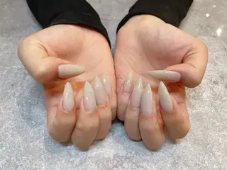 ネイル さき🌼 堺筋本町ネイルサロンのネイルデザイン