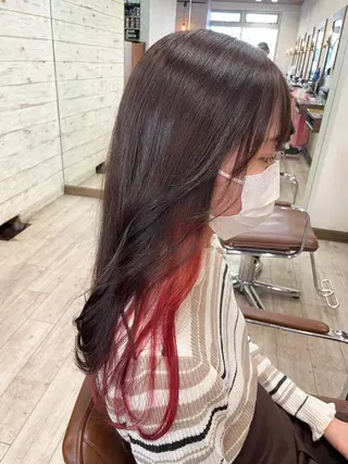 セミロング カラー ヘアアレンジ イワタ マハ/ minim hairのヘアスタイル