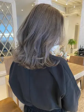 セミロング Ma chérie  by Lond所属・大西 天使のヘアスタイル