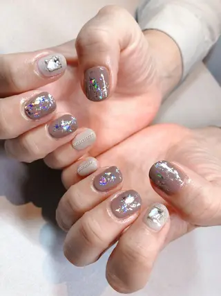 ネイル iiloo aromaworksのネイルデザイン